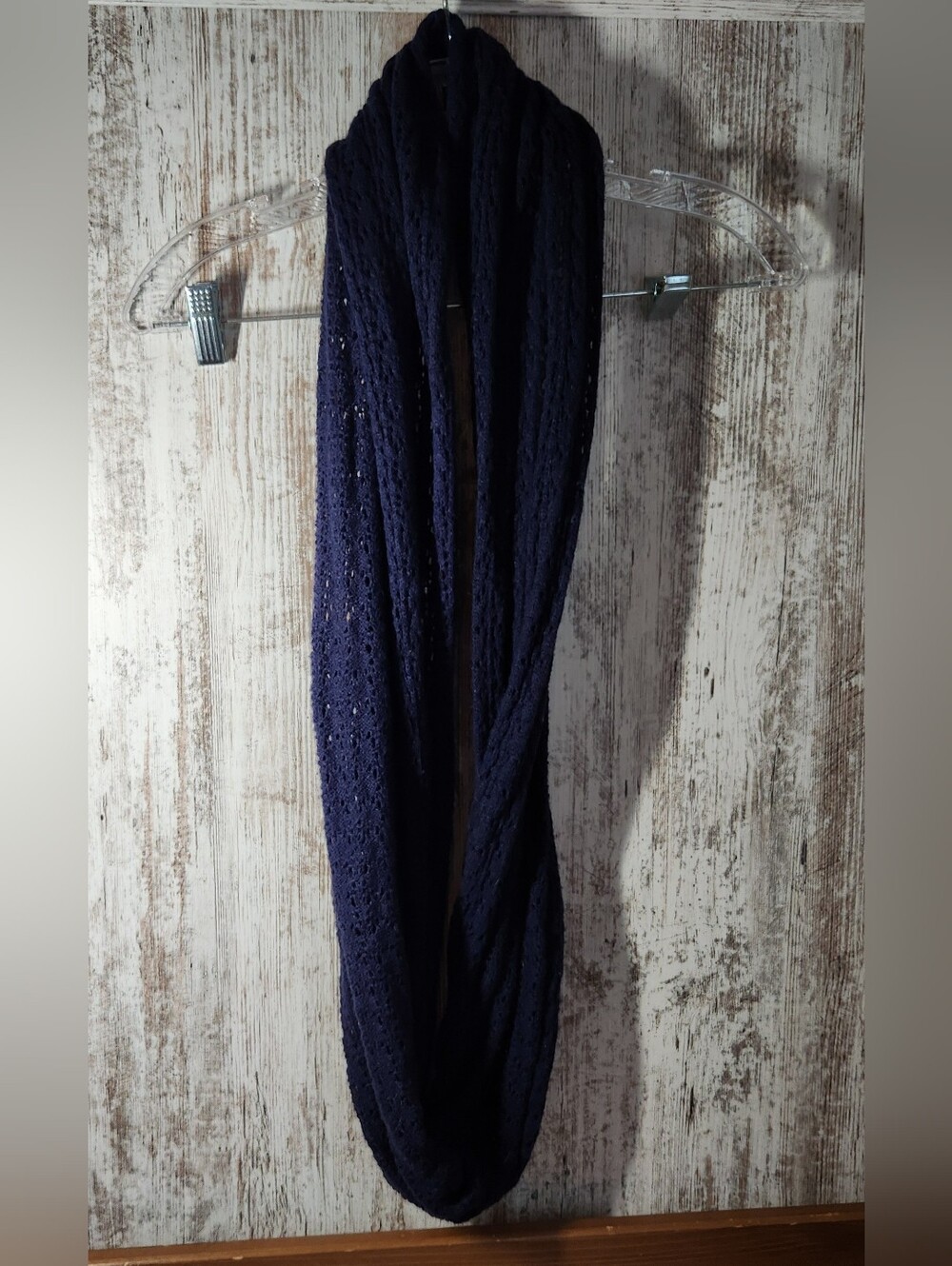 Tommy Hilfiger Deep Navy Blue Openwork Loop Infinity Knit Scarf Soft Lightweight